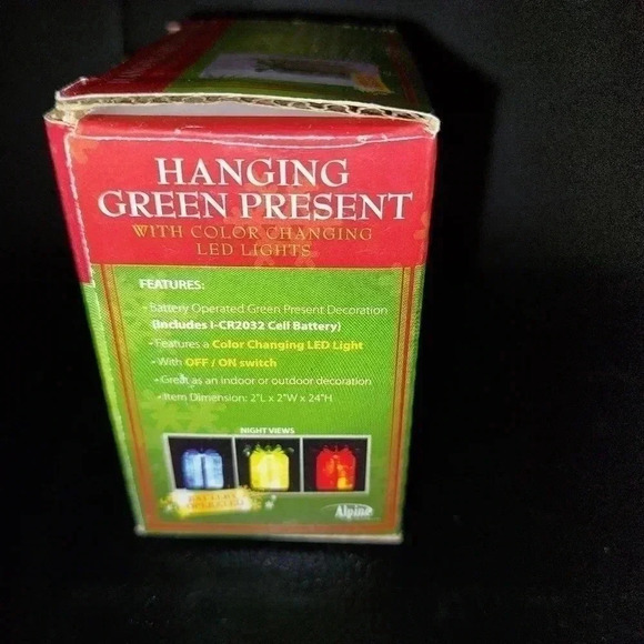13Acrylic Gift Box Christmas light up Ornaments battery operated. Red and Green - Picture 15 of 16